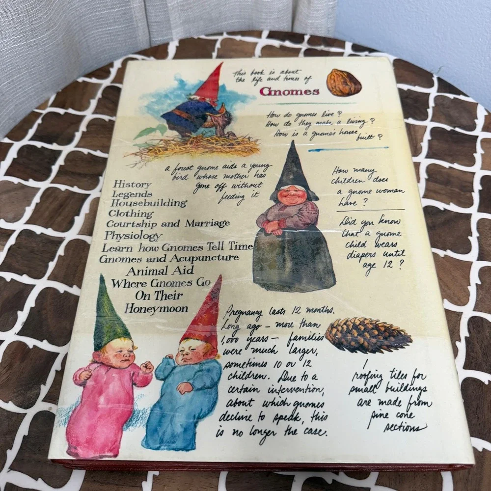 Gnomes Book Wil Huygen Rien Poortvliet Illustrated Hardcover 1977 First‎ Edition